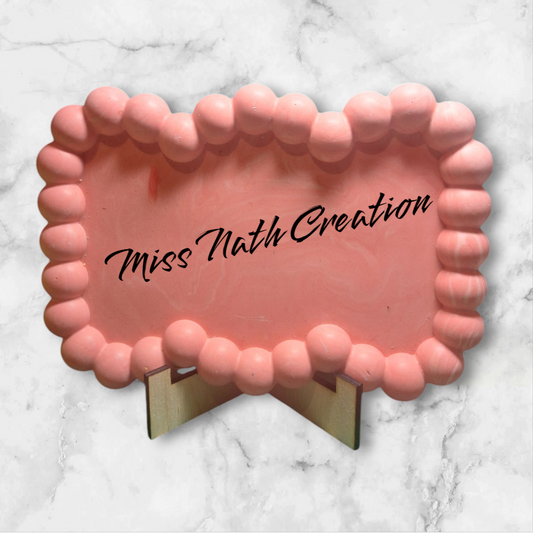 Plateau rectangulaire en Jesmonite – Contour perlé marbré rose